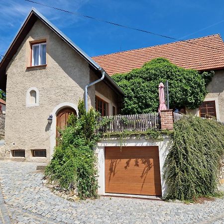 Amazing 5 Bedroom House Krumlov 82 - 4 Min Walk To Main Square Cesky Krumlov Exterior photo