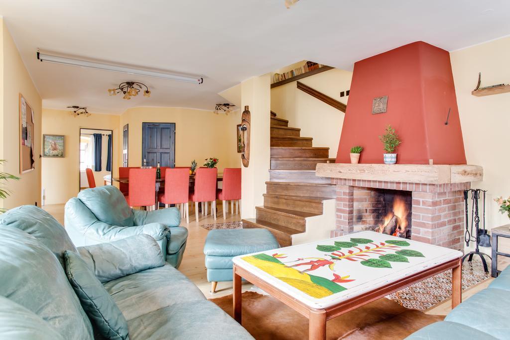Amazing 5 Bedroom House Krumlov 82 - 4 Min Walk To Main Square Cesky Krumlov Exterior photo