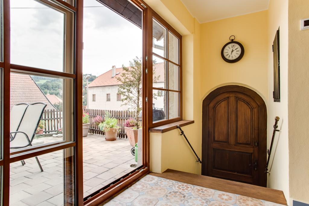 Amazing 5 Bedroom House Krumlov 82 - 4 Min Walk To Main Square Cesky Krumlov Exterior photo